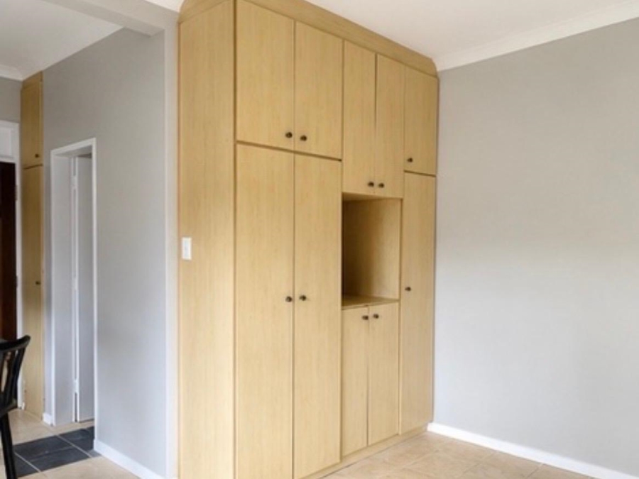 1 Bedroom Property for Sale in Rosebank Western Cape